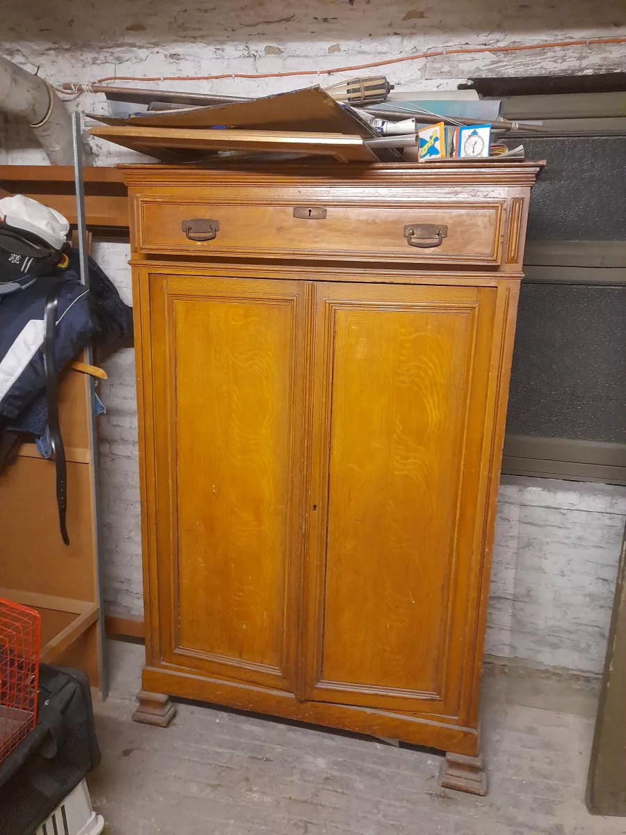 Armoire